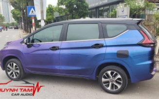 Trải nghiệm dịch vụ dán Decal xe ô tô - Nâng tầm diện mạo xe hơi cực chất tại Huỳnh Tâm Car Audio