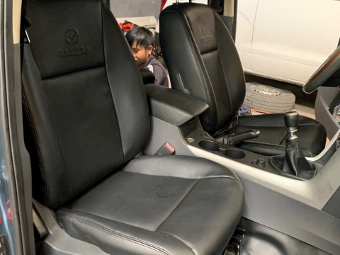 Bọc da ghế và nội thất